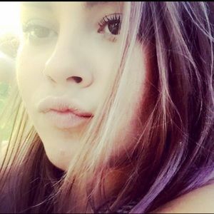 Meet your Posher, Ivy